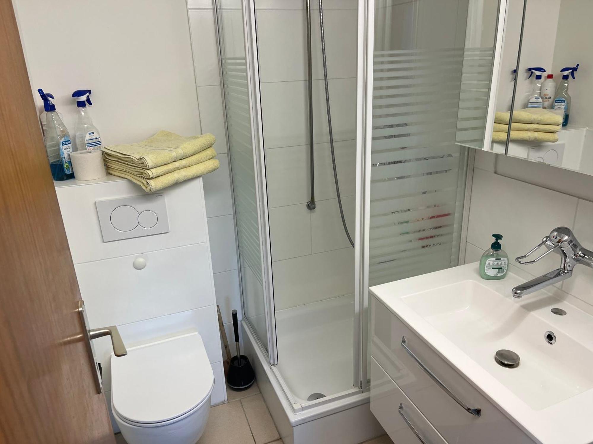 Schoenes Apartment Mit Festungsblick - Free Parking - Вюрцбург Екстериор снимка